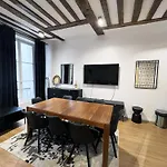Apartment Urban Flat 108 - Stunning 4 Bdr Flat In *