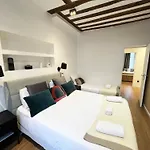 Urban Flat 108 - Stunning 4 Bdr Flat In