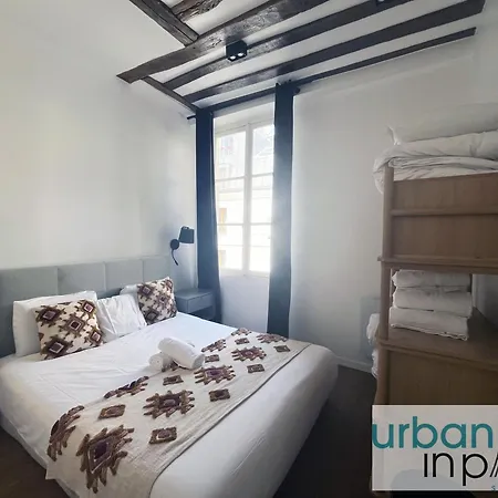 Urban Flat 108 - Stunning 4 Bdr Flat In Appartement