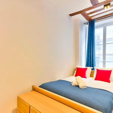 Appartamento Urban Flat 108 - Stunning 4 Bdr Flat In *