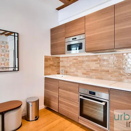 Urban Flat 108 - Stunning 4 Bdr Flat In * Parigi