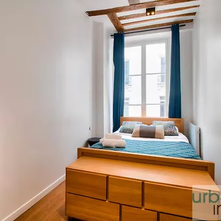Appartamento Urban Flat 108 - Stunning 4 Bdr Flat In Parigi