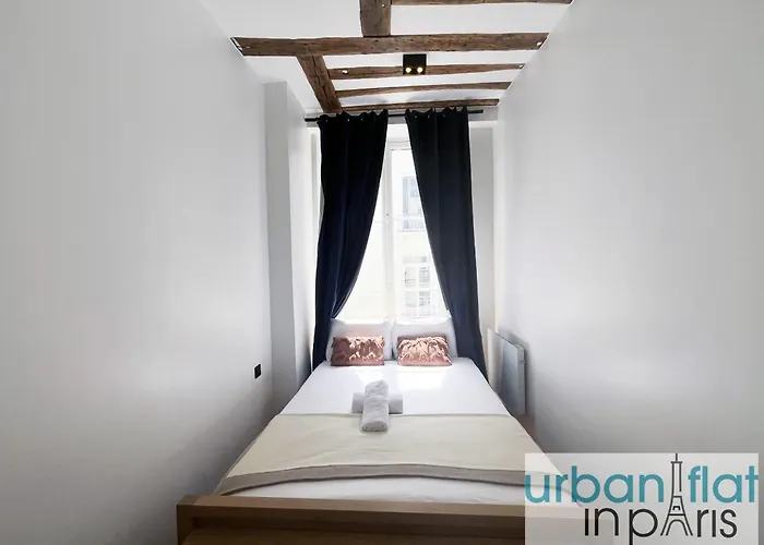Urban Flat 108 - Stunning 4 Bdr Flat In * París